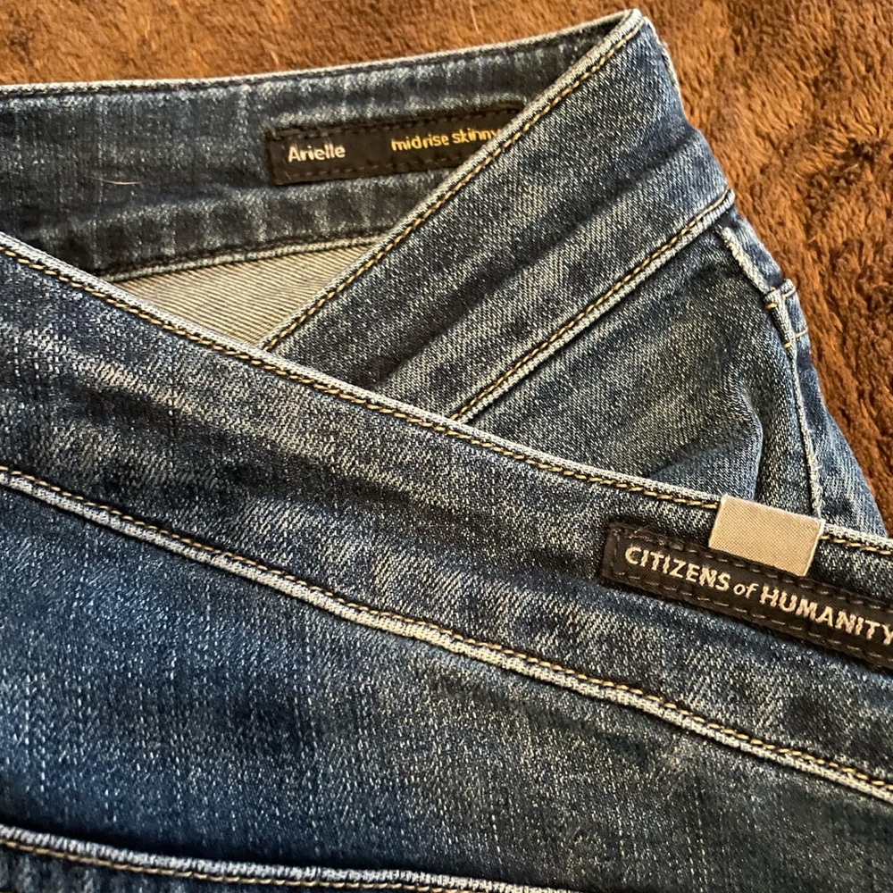 Citizens of Humanity jeans. Style Arielle - midrise skinny.